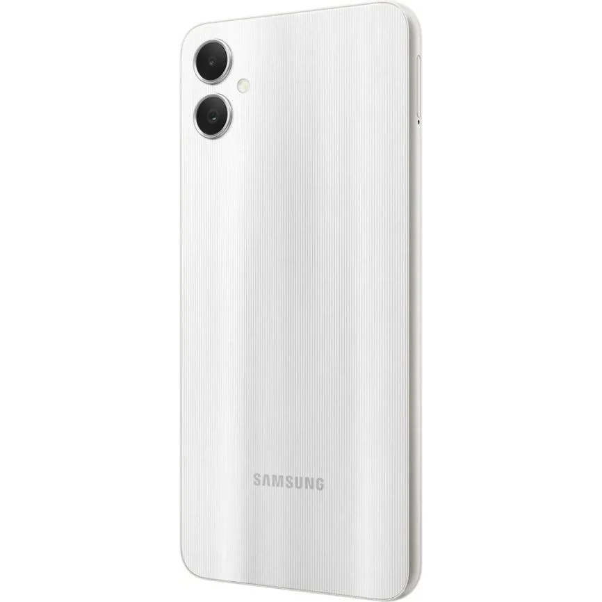 Смартфон Samsung Galaxy A05 4/64Gb серебристый